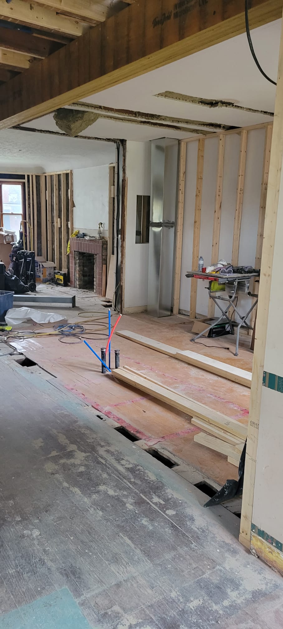 INSULATION, DRYWALL & TAPING JOB Taper Fix Corporation