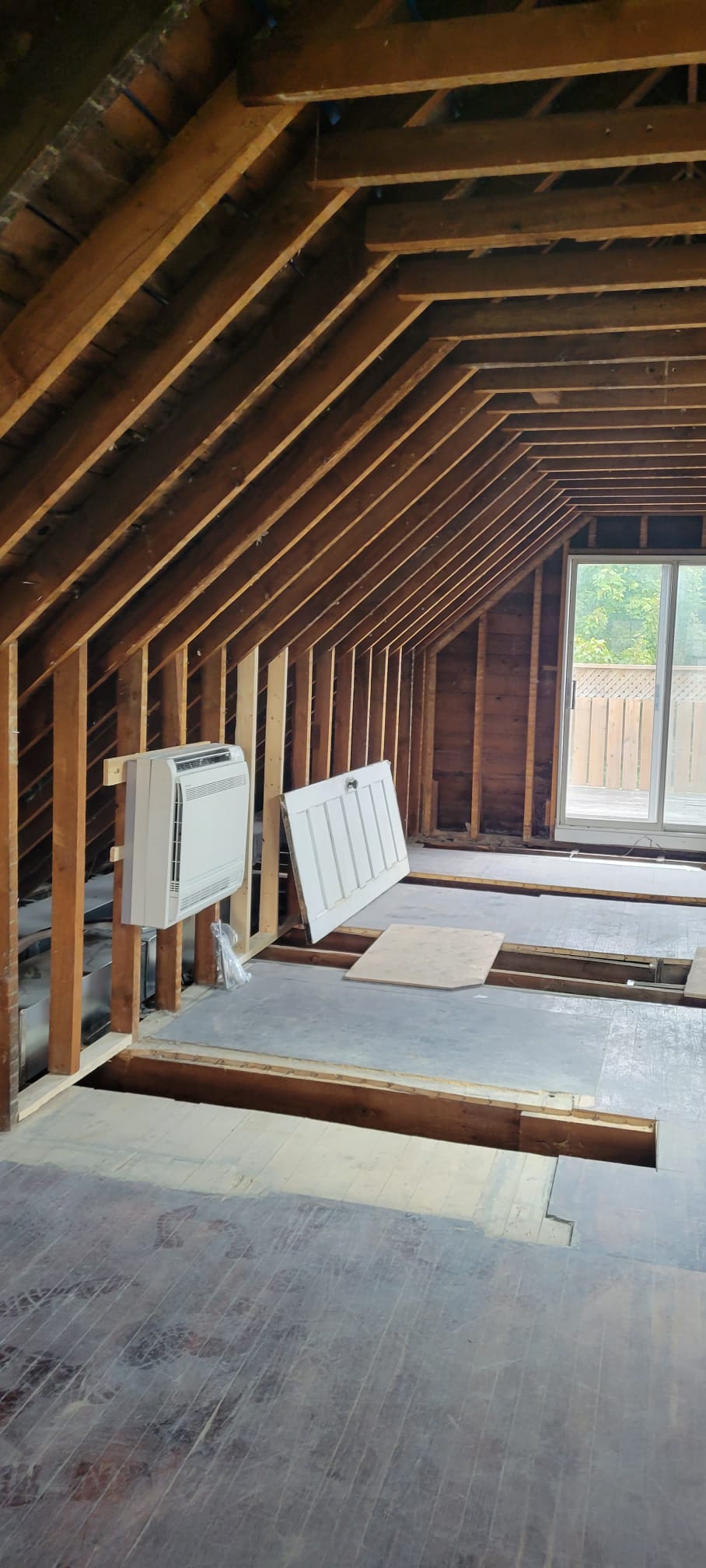 INSULATION, DRYWALL & TAPING JOB Taper Fix Corporation